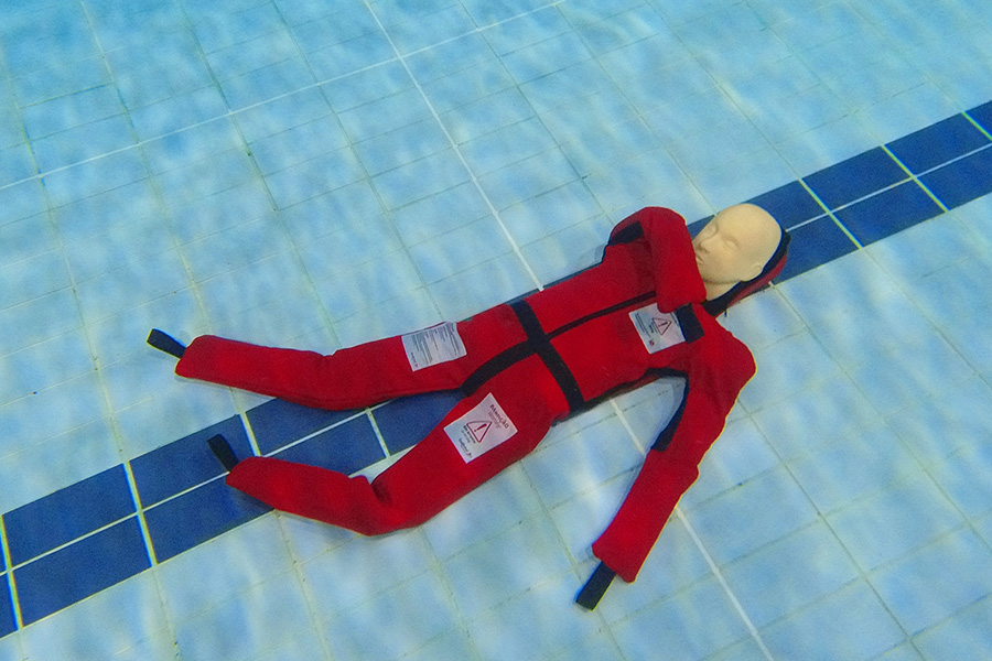 Manequim para Treino de Salvamento Aquático - Image 3