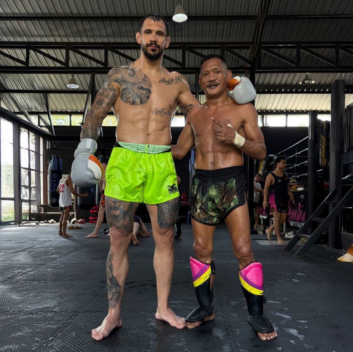 Muay Thai Shorts Team - Neon - Image 4